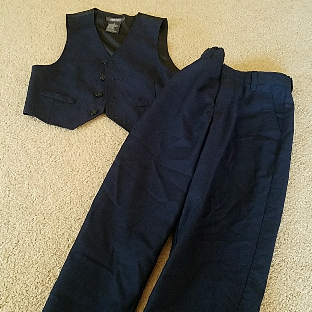 Boys Kenneth Cole navy suit